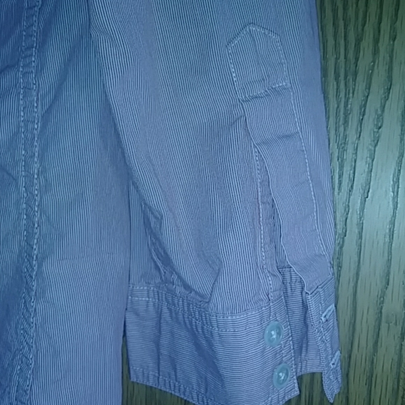 Button down shirt. S - Picture 6 of 7